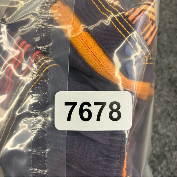 Nike Men Swimwear M Black Swim Trunks Logo Swoosh Surf Beach - Picture 8 of 8